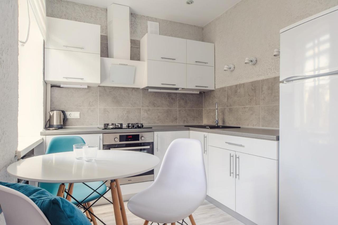 Apartments On Ploscha Yakuba Kolasa Mińsk Zewnętrze zdjęcie