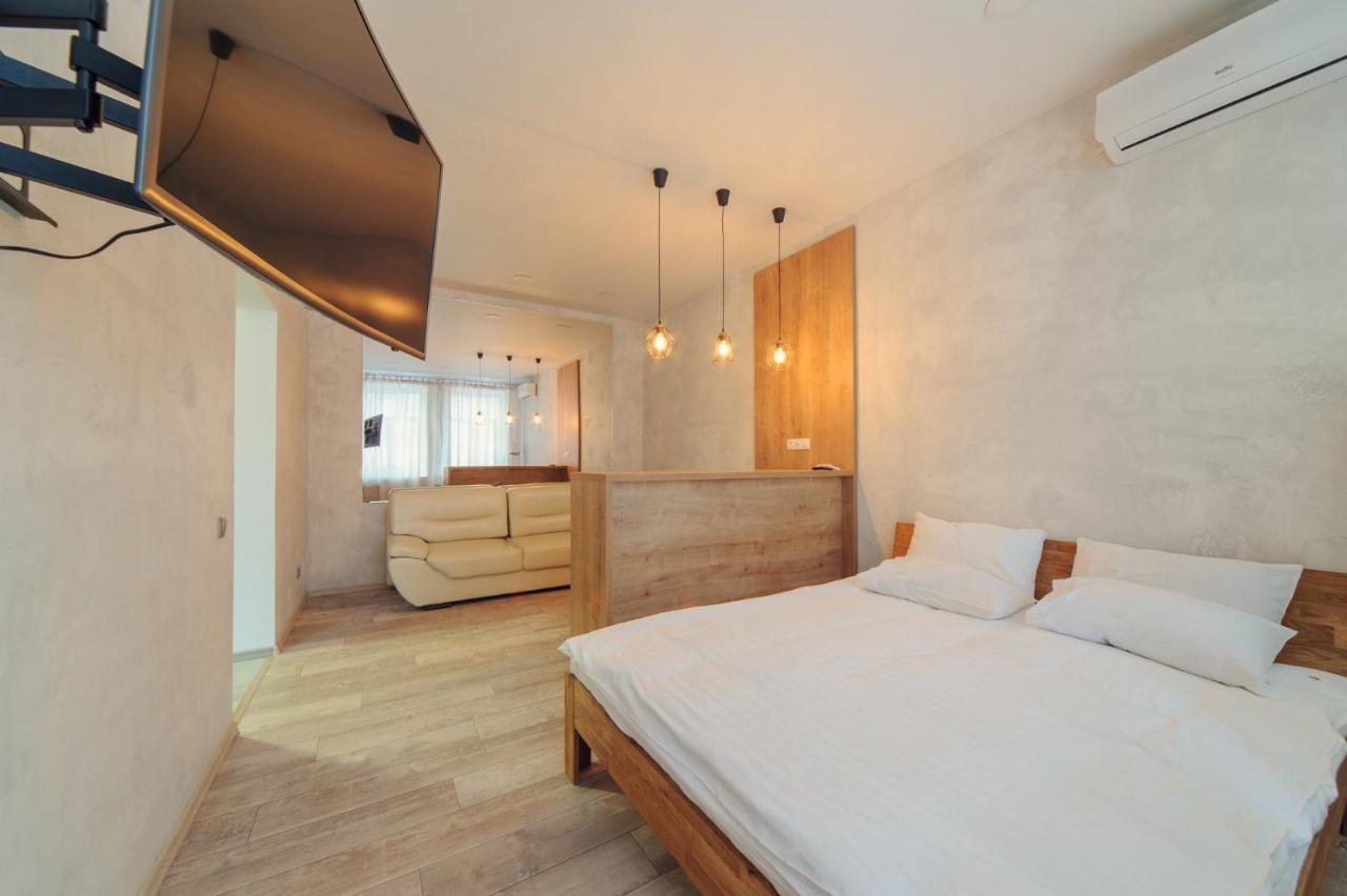 Apartments On Ploscha Yakuba Kolasa Mińsk Zewnętrze zdjęcie
